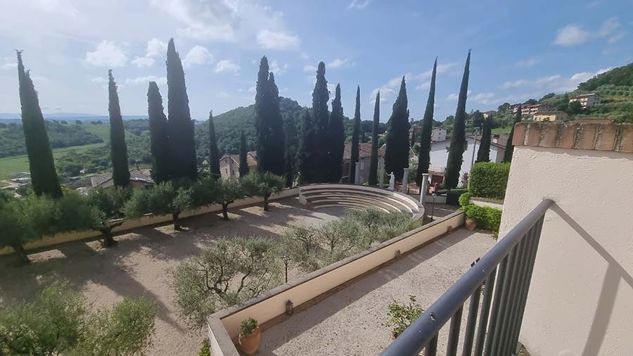 Brunello Cucinelli, founded in 1978 (15)