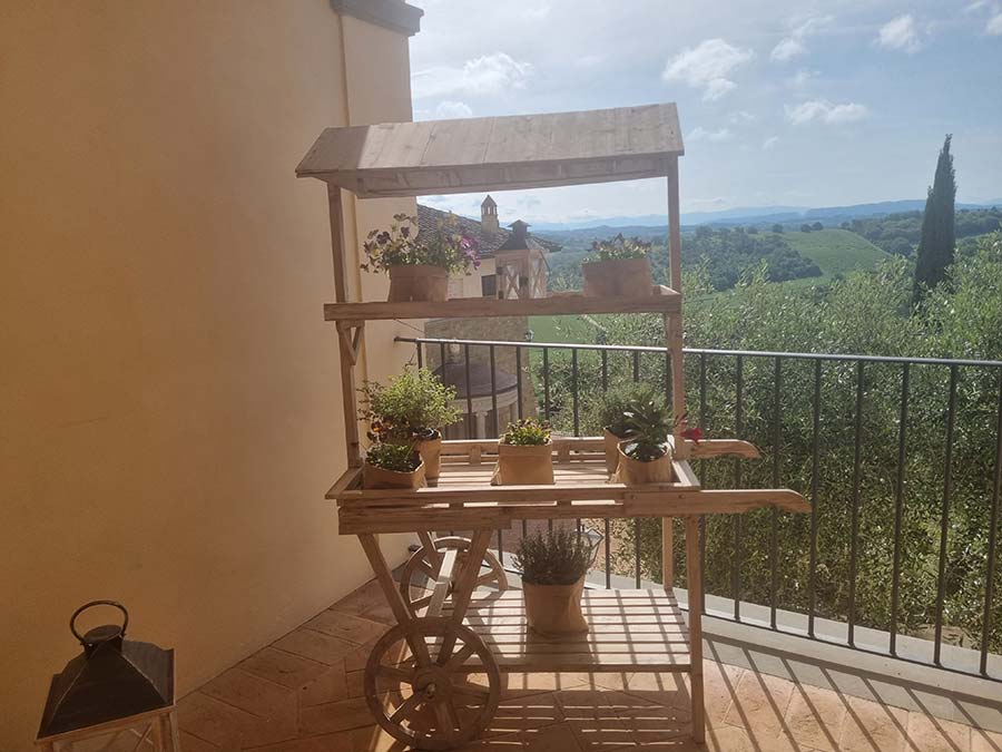 Brunello Cucinelli, founded in 1978 (15)