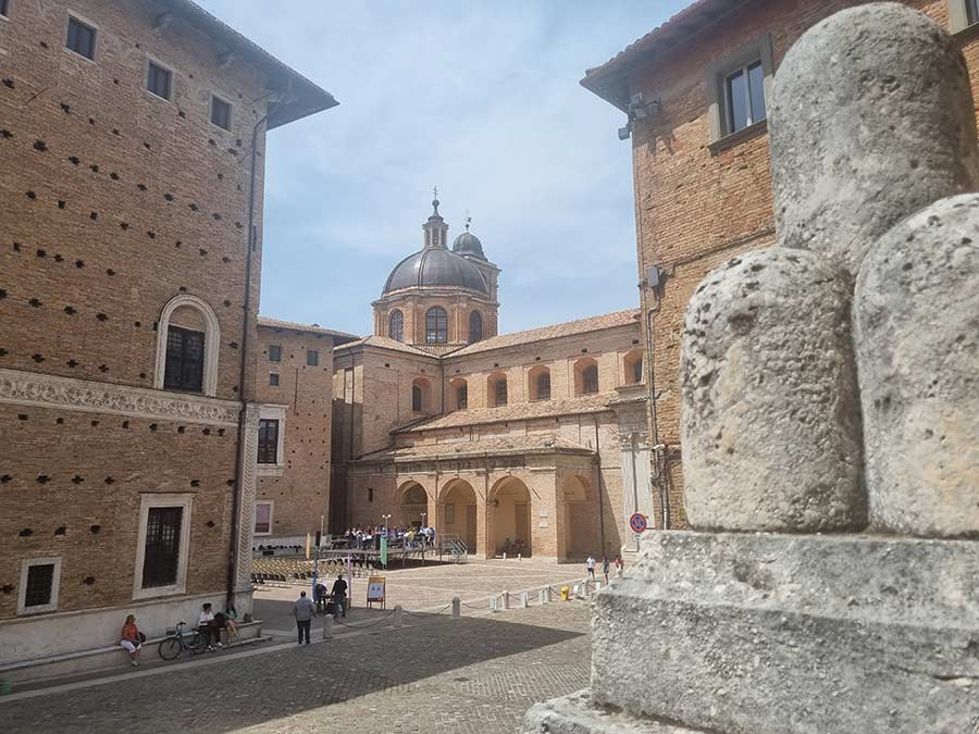 Le-Marche-Italy-entrance