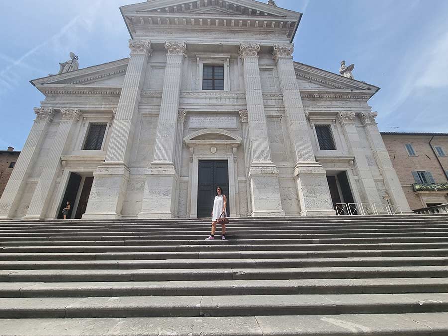 Le-Marche-Italy-entrance