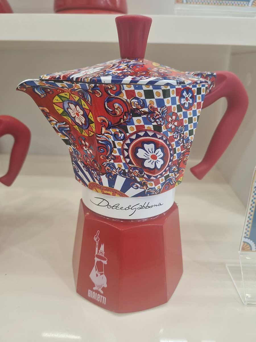 moka-coffee-maker-dolce-gabbana