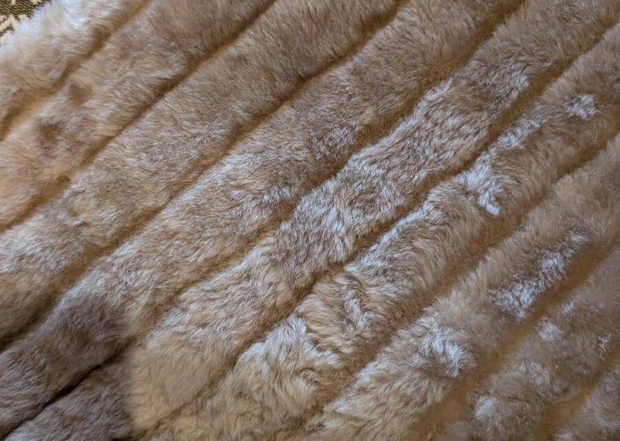 Fendi – Vestiaries Collective Fake Fur Versus Real Fendi Fur