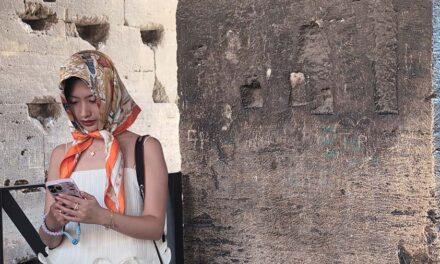 Hermes Scarf – How to Tour Rome in Style