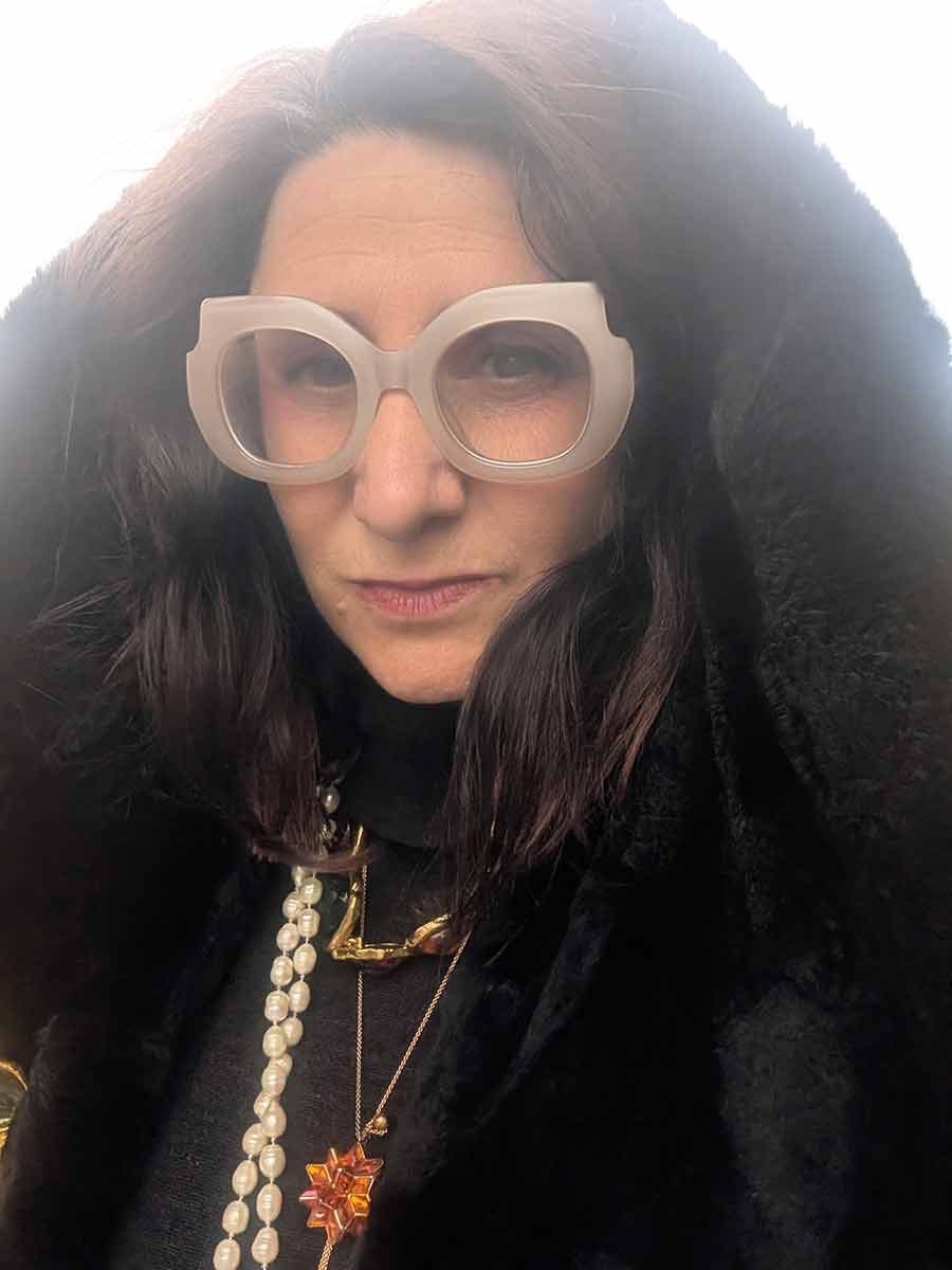 Vintage-Faux-Fur-Ideas-for-the-Opulent-Enthusiast-gracie-opulanza