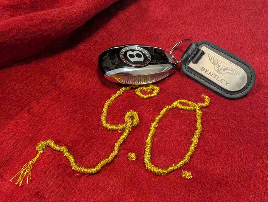 Bentayga-EWB-Azure.jpg-Gracie-Opulanza-GO