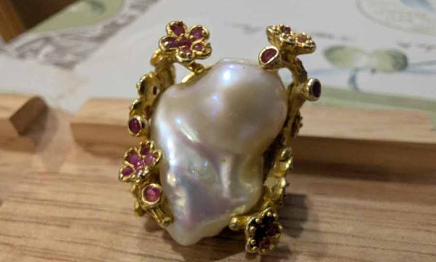 Are Baroque Pearls Worth Anything? Baroque Pearls Guide: Everything You Need to Know