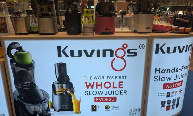 Korean Made Juicer – No Cutting Needed! Effortless Juicing for Fruits & Veggies!