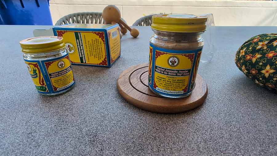 Gut Health Thailand Herb Powder Review: A Luxurious Dive into Wellness