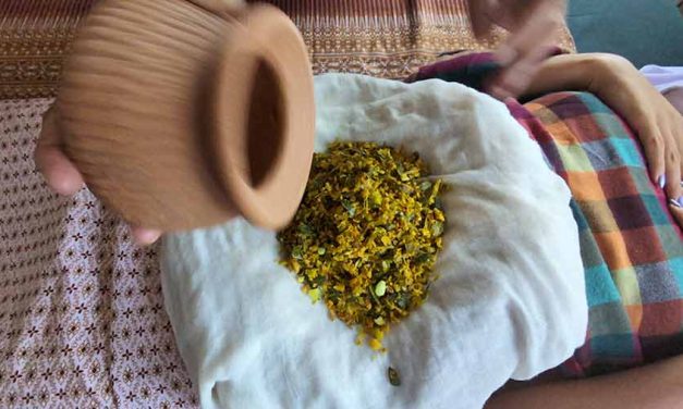 Thai Herbal Fire Therapy for Bloating – Ancient Remedy for Digestion!