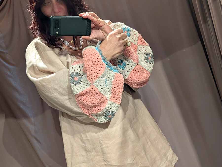 crotchet-sleeves-with-french-linen.jpg-gracie-opulanza