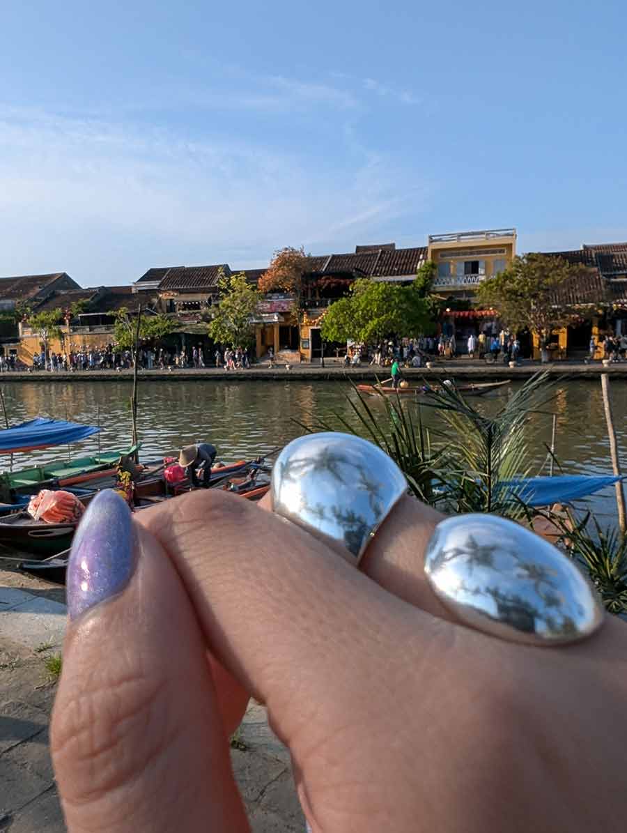 French-linen,-crotche-sleeves-gracie-opulanza