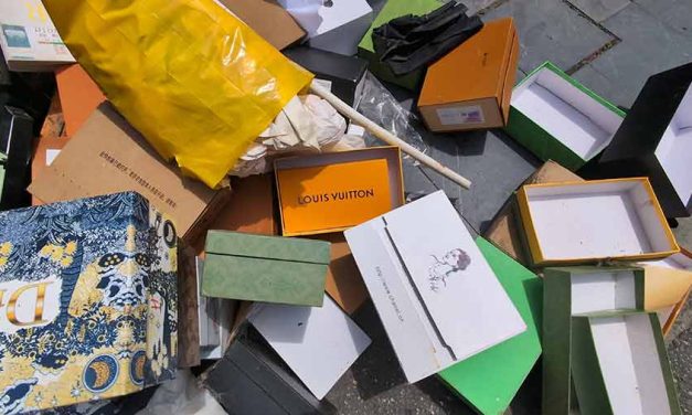 Vietnam’s Fashion Industry – Are Dupes as Good as the Real Thing?