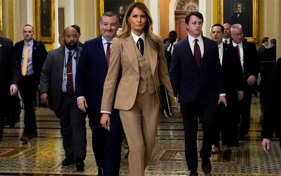 melania-trump-brown-suit