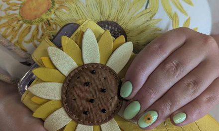 Manicure Trends 2025 – Metallic Madness Sunflower Sass & Fluorescent Fever