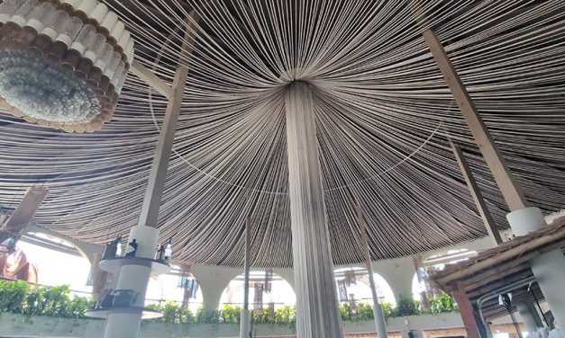 Pi Samui – The Most Stylish Luxury Beach Bar on Choeng Mon, Koh Samui