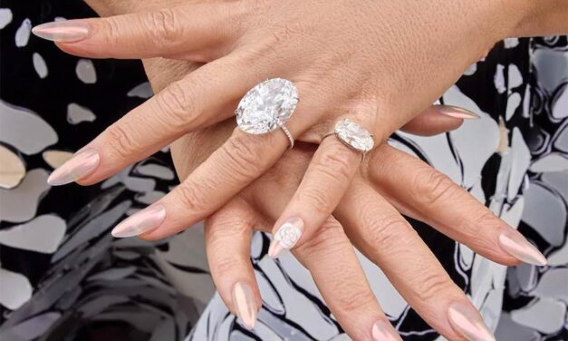 Lauren Sánchez – Schiaparelli, Diamonds the Size of Naples