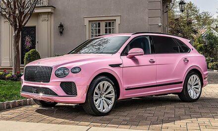 Candy Pink Power – Bentley’s Bespoke Bentayga and the Future of Colour in Luxury Design