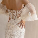 Whispers of Elegance – How Crochet, Lace, and Tulle Are Redefining Soft Power Dressing
