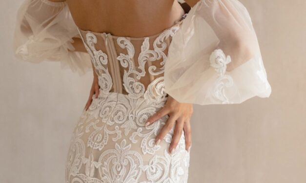 Whispers of Elegance – How Crochet, Lace, and Tulle Are Redefining Soft Power Dressing