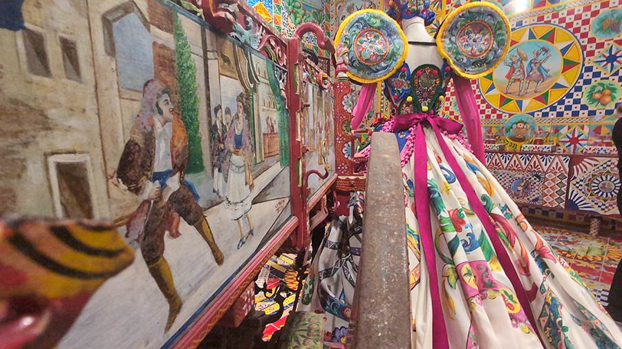 Dolce-&-Gabbana-Turn-Cannoli-&-Moka-Pots-Into-High-Fashion-&ndash;-Sicily-Never-Looked-So-Chic-bag-ceramic