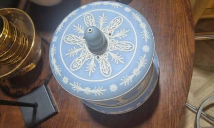 Vintage Ceramics Are Back – Why Wedgwood and Other Heirloom Pieces Are Defining the Next Luxury Trend