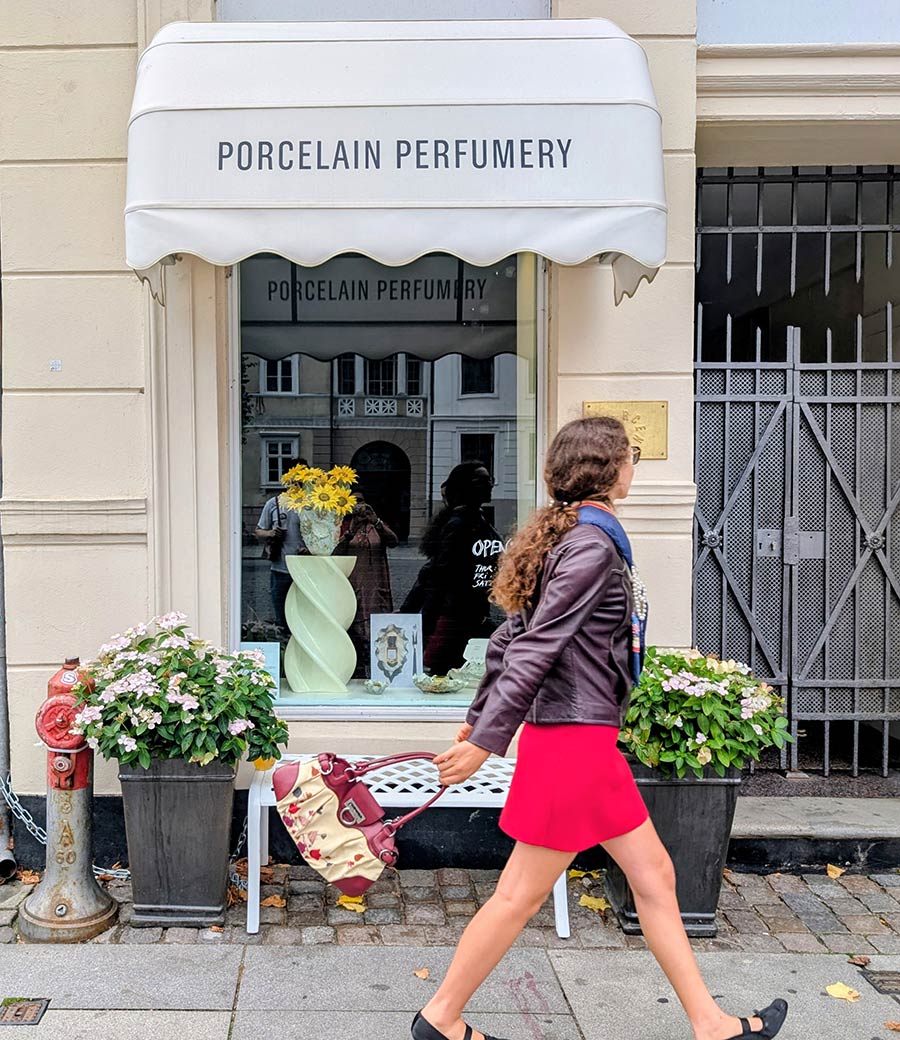 Porcelain-Perfumery-copenhagen.jpgshop