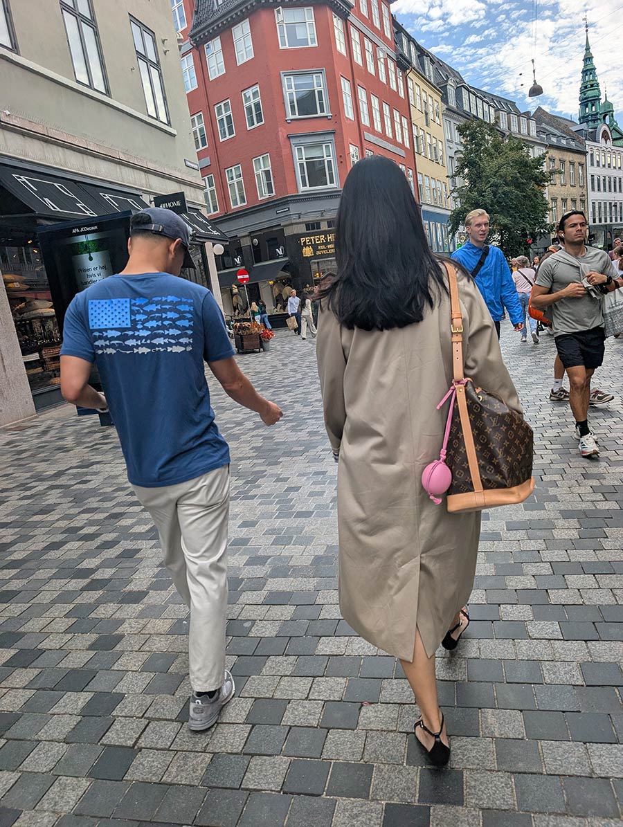 Breaking the Beige in Copenhagen &ndash; Street Style With a Twist