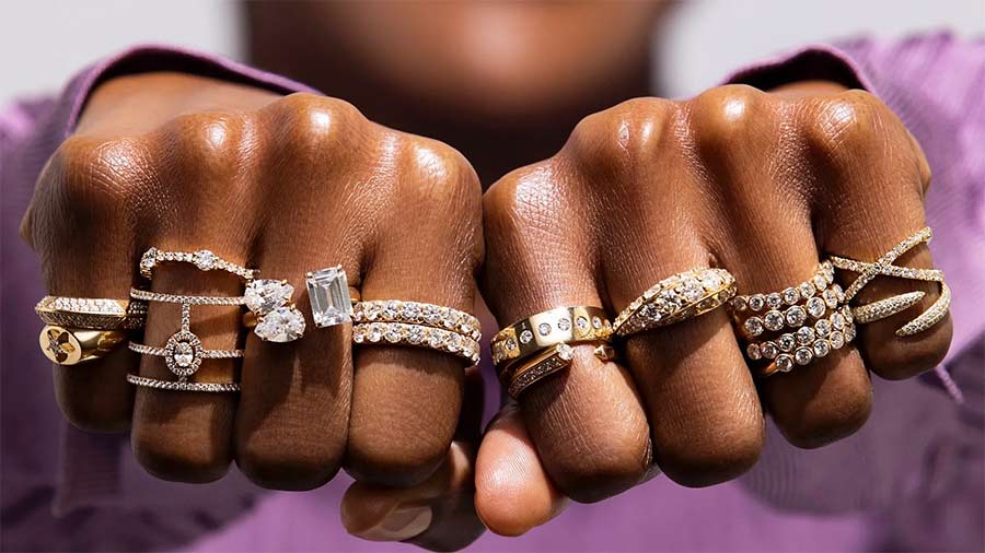Stacking Rings 101: How to Mix, Match, and Make It Yours