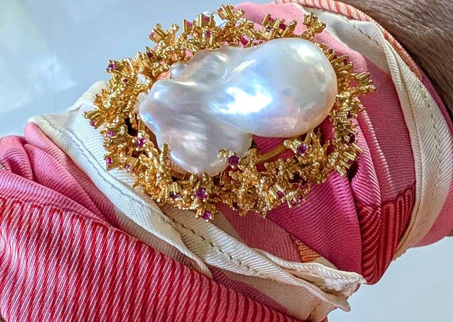 Baroque Pearls as Your Power Piece – Gift Ideas and Style Tips for 50+ Women