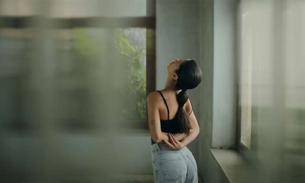 The Modern Guide to Holistic Pain Management and Recovery