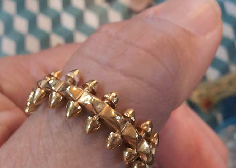 Choosing the Right Cartier-Inspired Thumb Ring