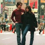 Why Burgundy Sweatshirts Are the Ultimate Everyday Layer (For Men & Women)